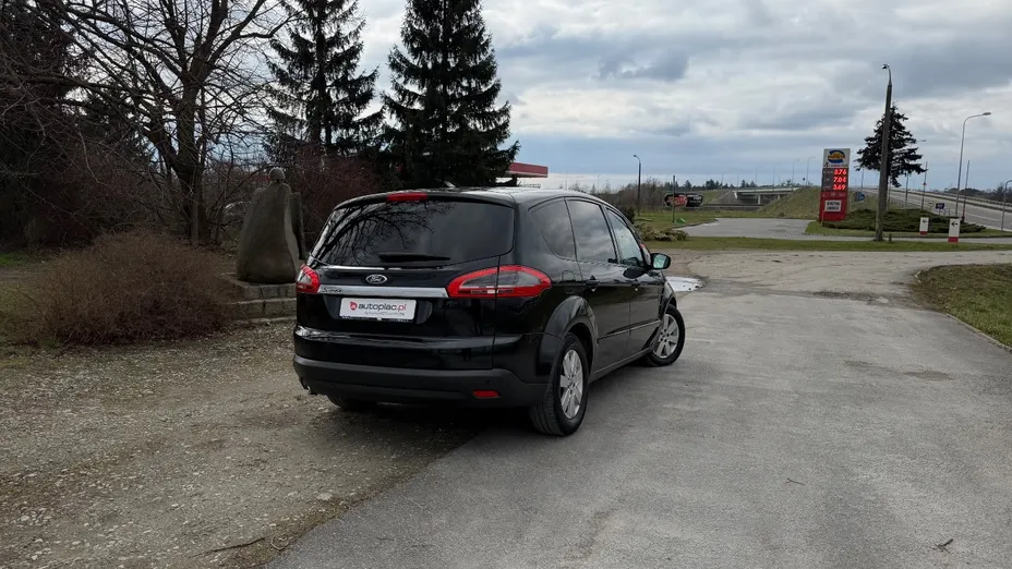 FORD S-MAX -