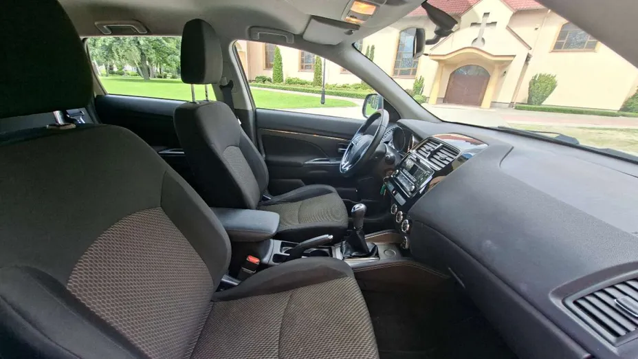 MITSUBISHI ASX -