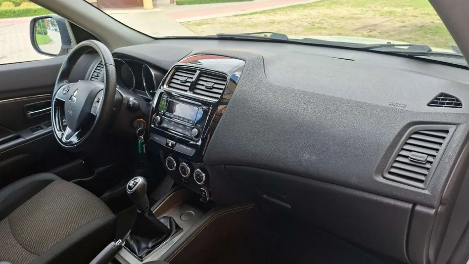 MITSUBISHI ASX -