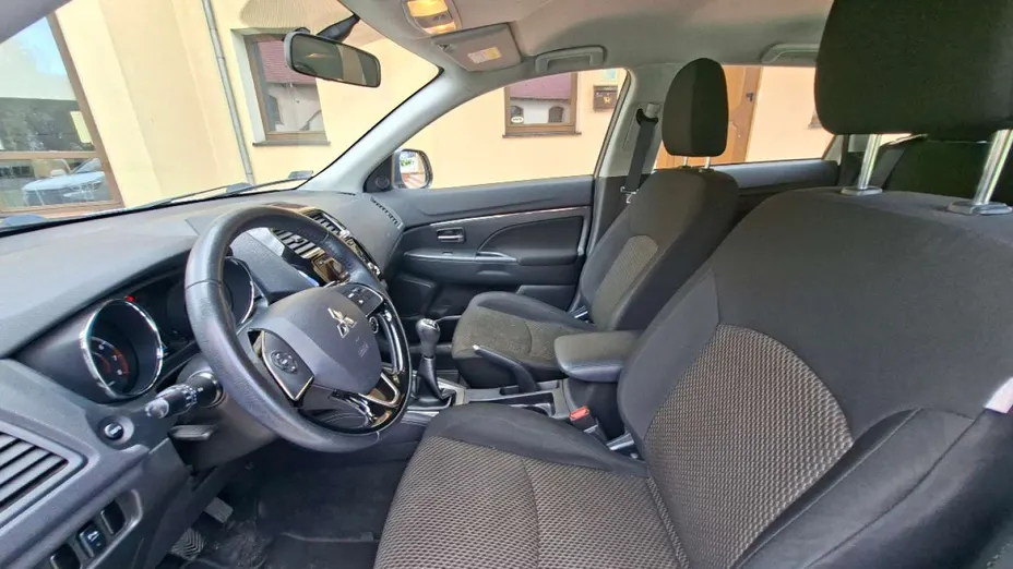 MITSUBISHI ASX -