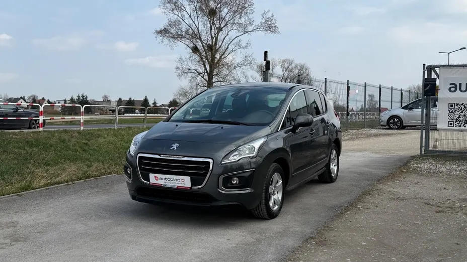 PEUGEOT 3008 -