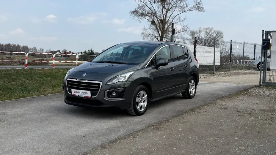 PEUGEOT 3008 -