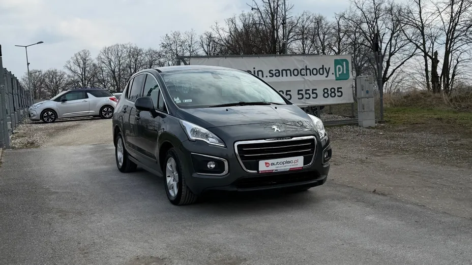 PEUGEOT 3008 -