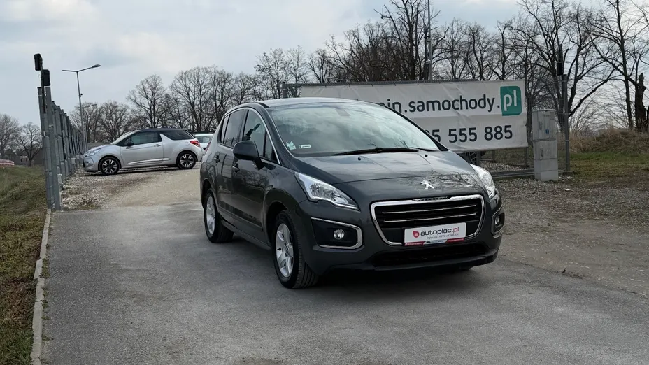 PEUGEOT 3008 -