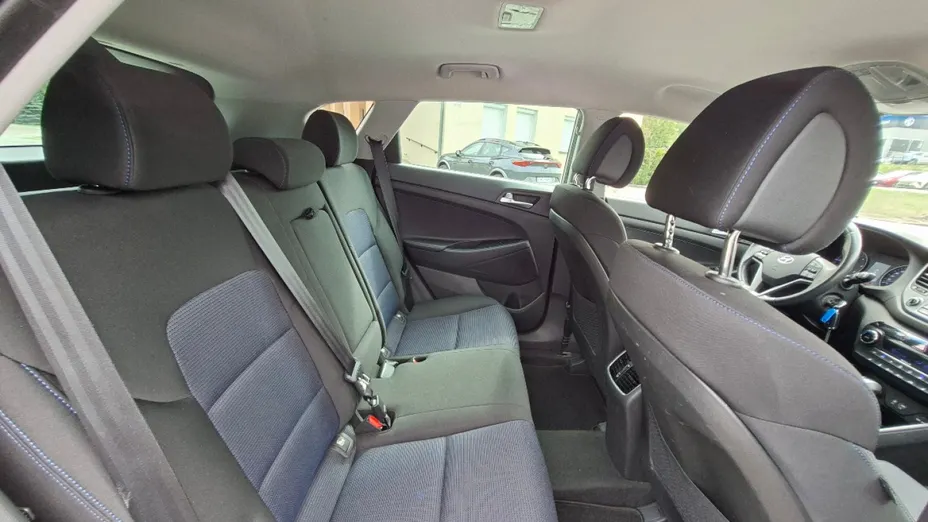 HYUNDAI Tucson -