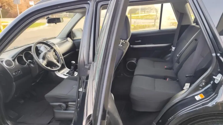 SUZUKI Grand Vitara -