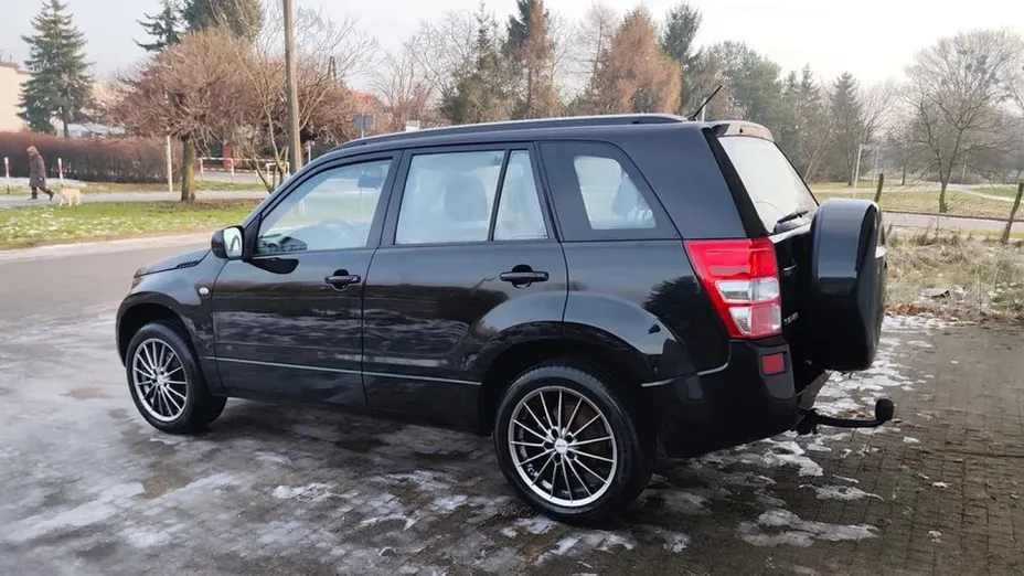 SUZUKI Grand Vitara -
