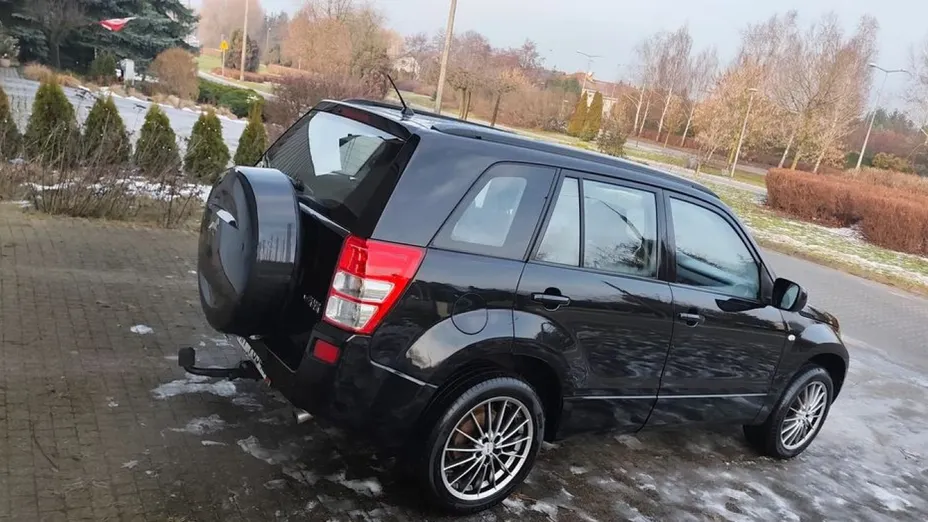 SUZUKI Grand Vitara -