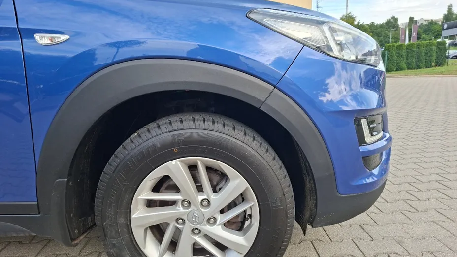 HYUNDAI Tucson -