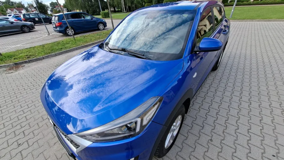 HYUNDAI Tucson -