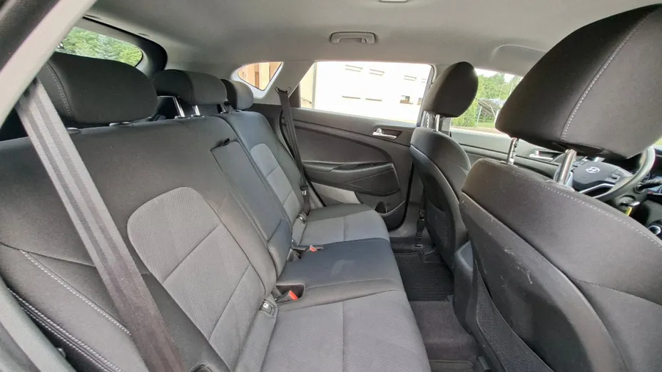 HYUNDAI Tucson -