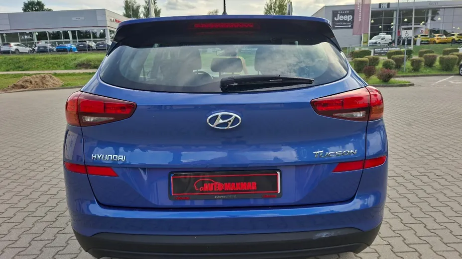 HYUNDAI Tucson -