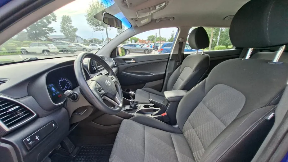 HYUNDAI Tucson -