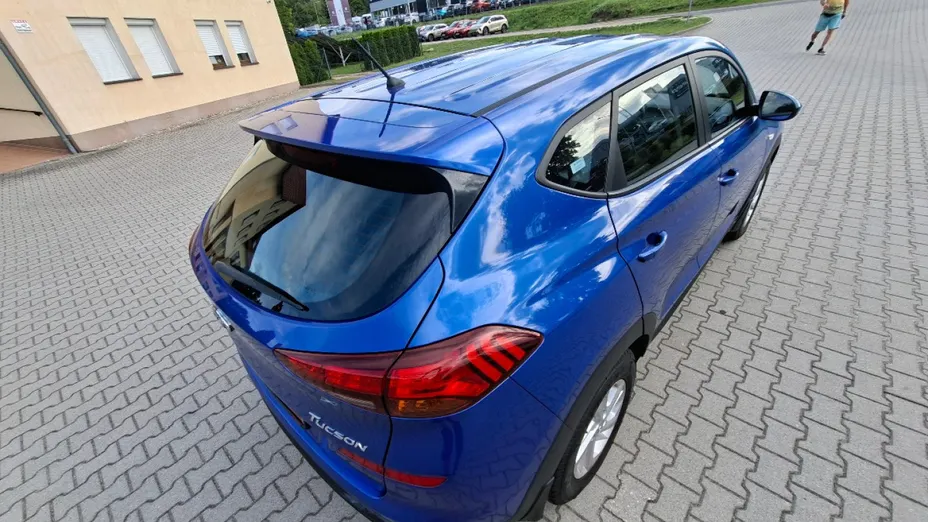 HYUNDAI Tucson -