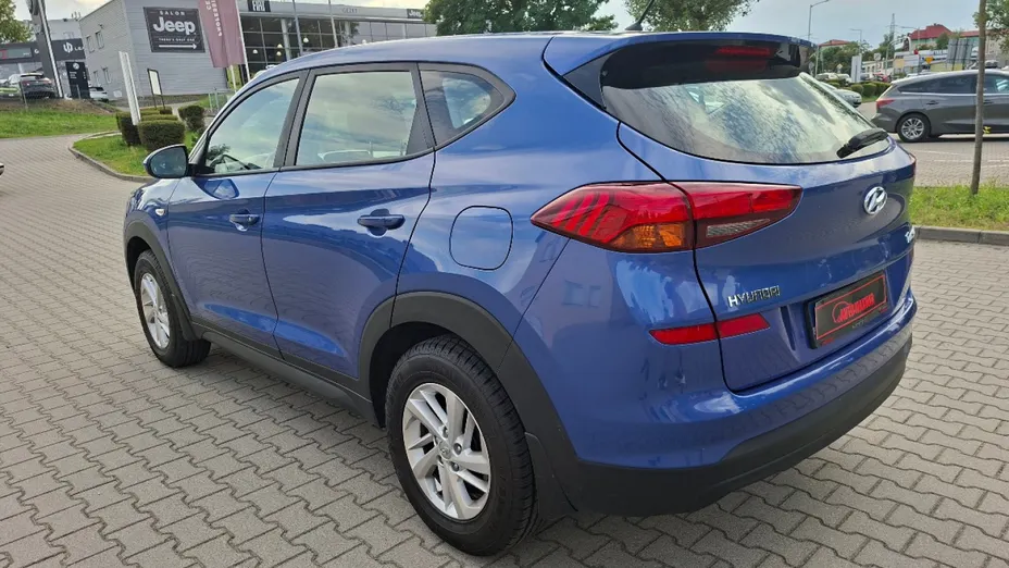 HYUNDAI Tucson -