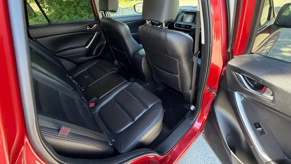 MAZDA CX-5 -