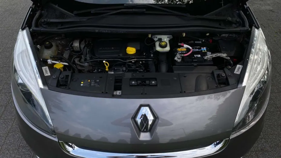 RENAULT Grand Scenic -