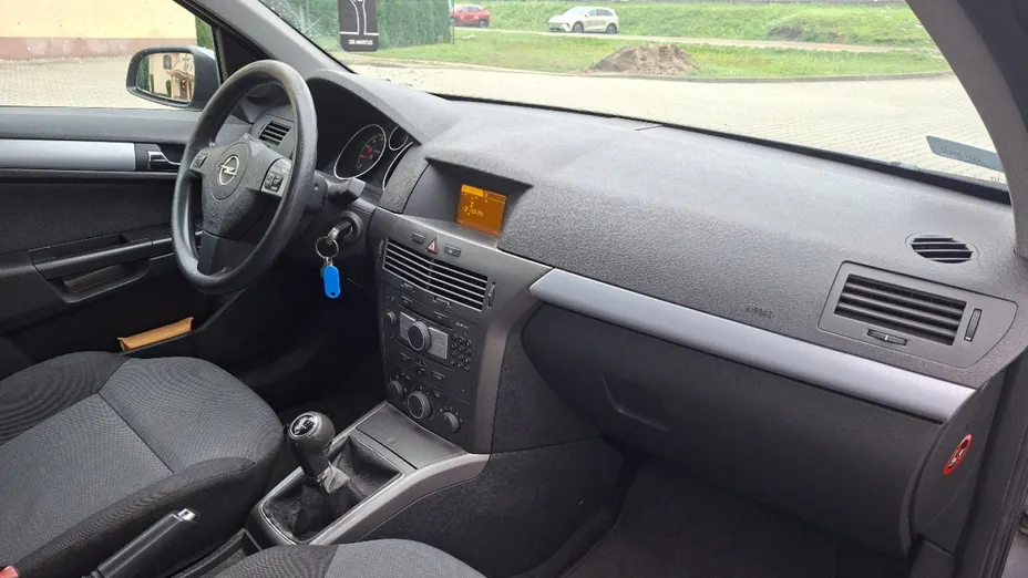 OPEL Astra -