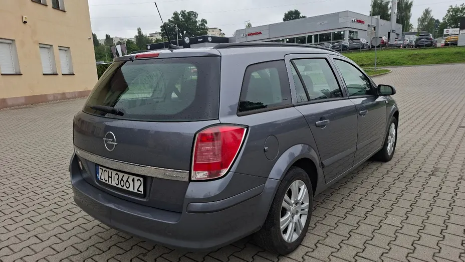 OPEL Astra -