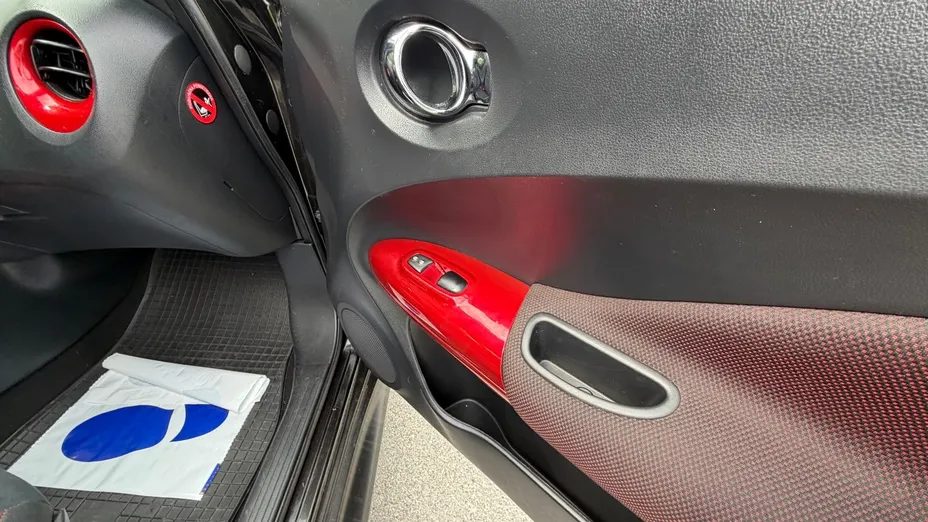 NISSAN Juke -