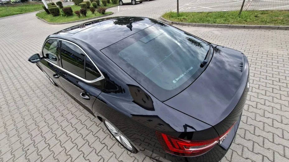 SKODA Superb -