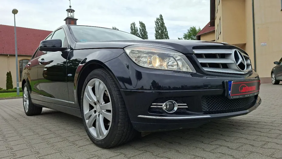 MERCEDES-BENZ C Klasa -