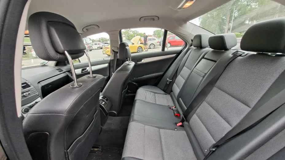 MERCEDES-BENZ C Klasa -