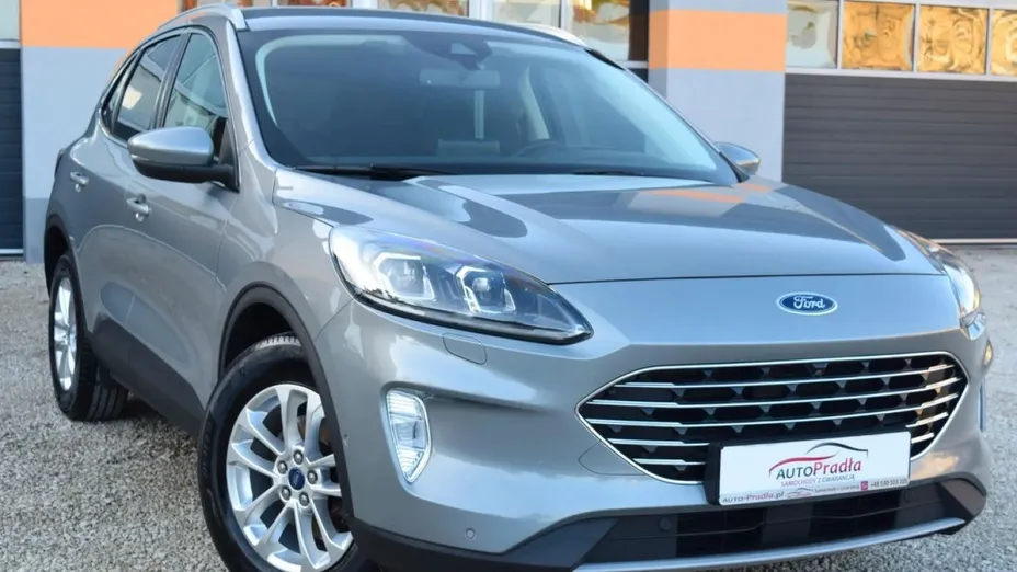 FORD Kuga -