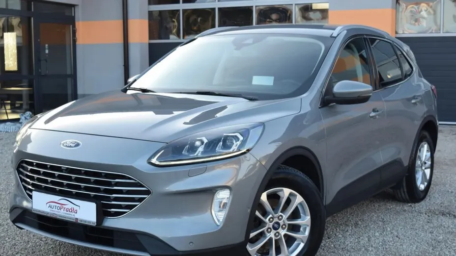FORD Kuga -