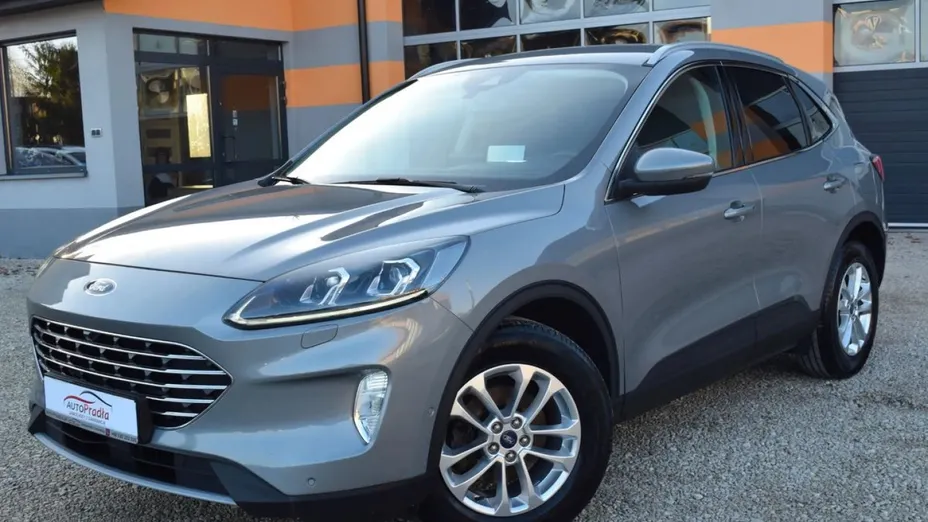 FORD Kuga -