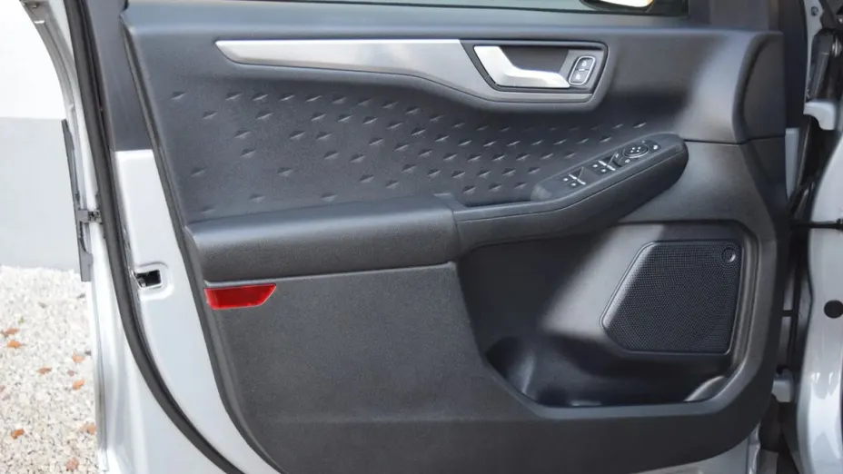 FORD Kuga -