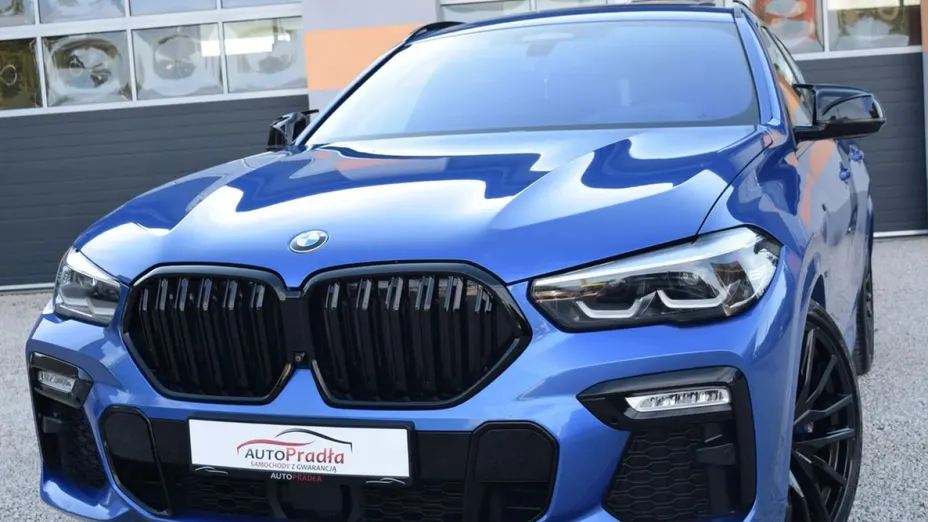 BMW X6 -