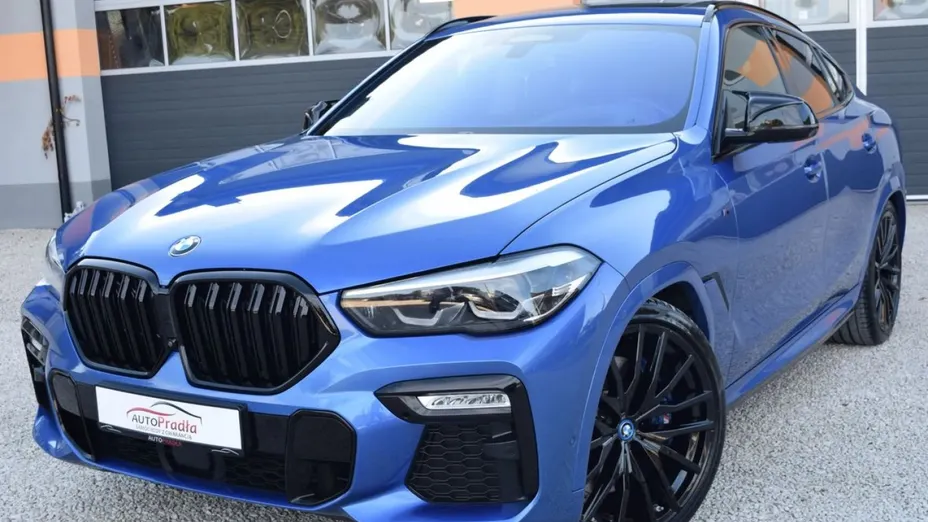 BMW X6 -