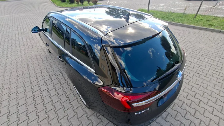 OPEL Insignia -