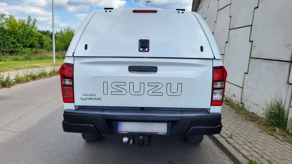 ISUZU D-Max -