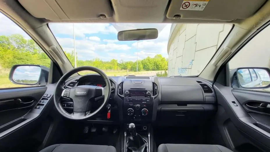 ISUZU D-Max -
