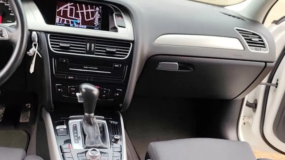 AUDI A4 Avant -