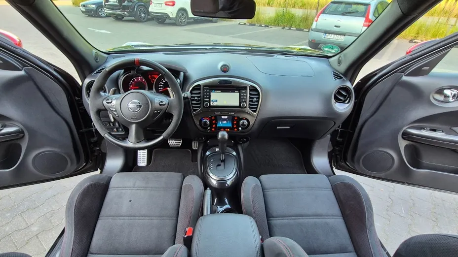 NISSAN Juke -