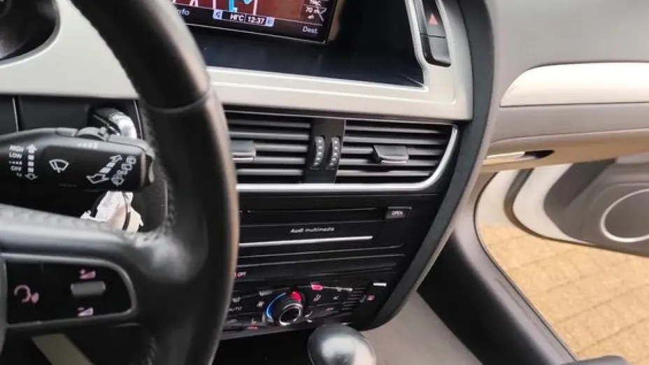 AUDI A4 Avant -