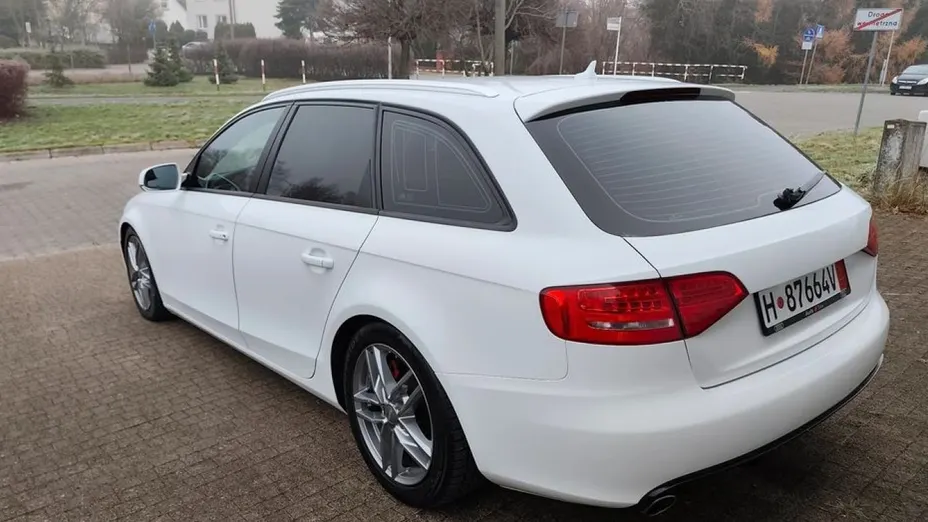 AUDI A4 Avant -
