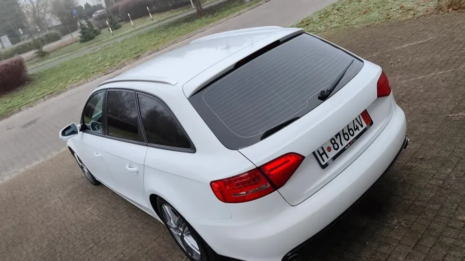 AUDI A4 Avant -