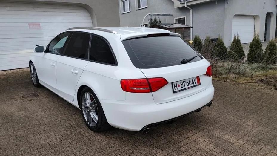 AUDI A4 Avant -
