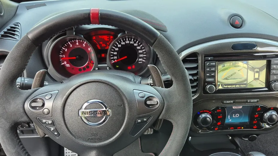 NISSAN Juke -