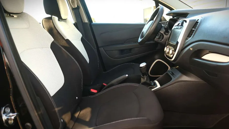 RENAULT Captur -