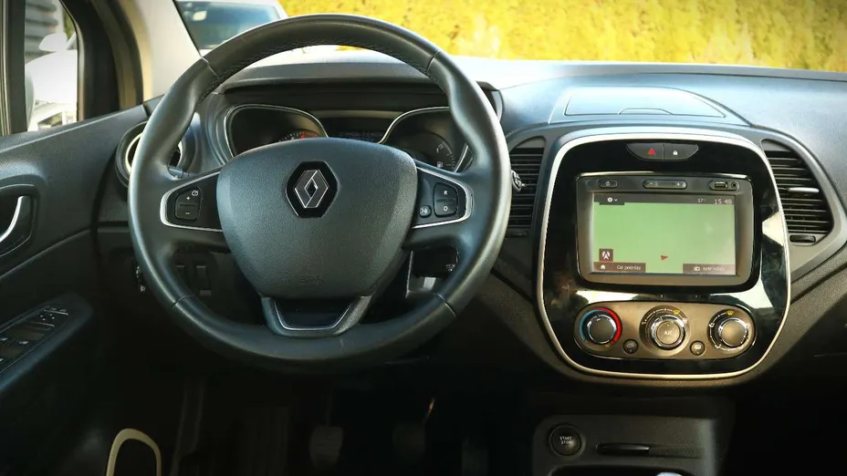 RENAULT Captur -