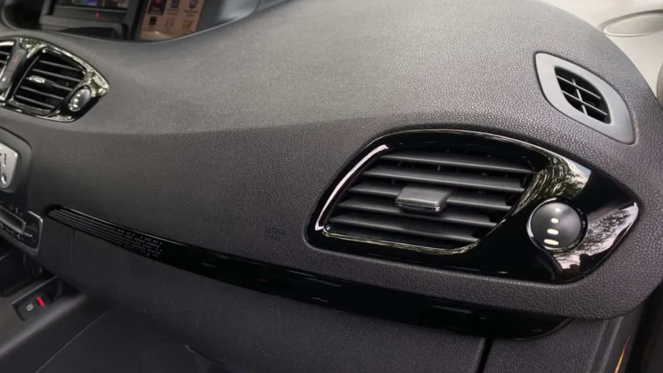 RENAULT Grand Scenic -