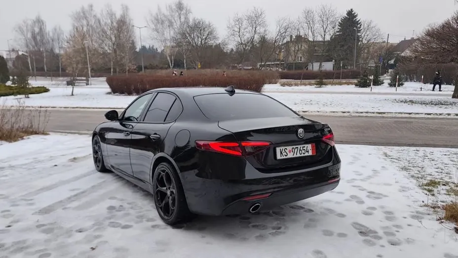 ALFA ROMEO Giulia -