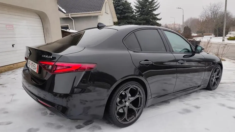 ALFA ROMEO Giulia -