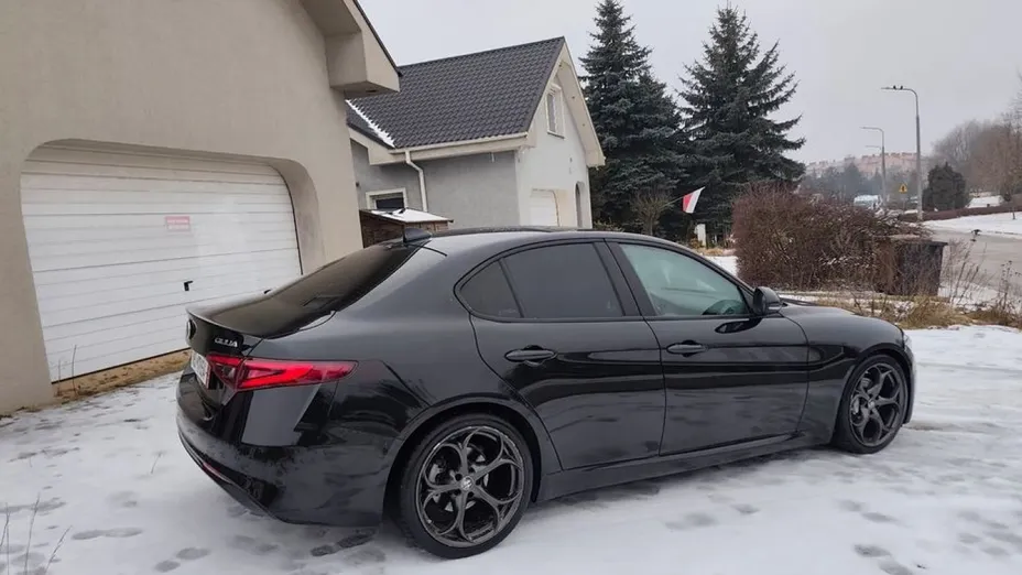 ALFA ROMEO Giulia -