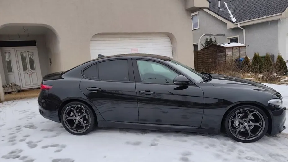 ALFA ROMEO Giulia -